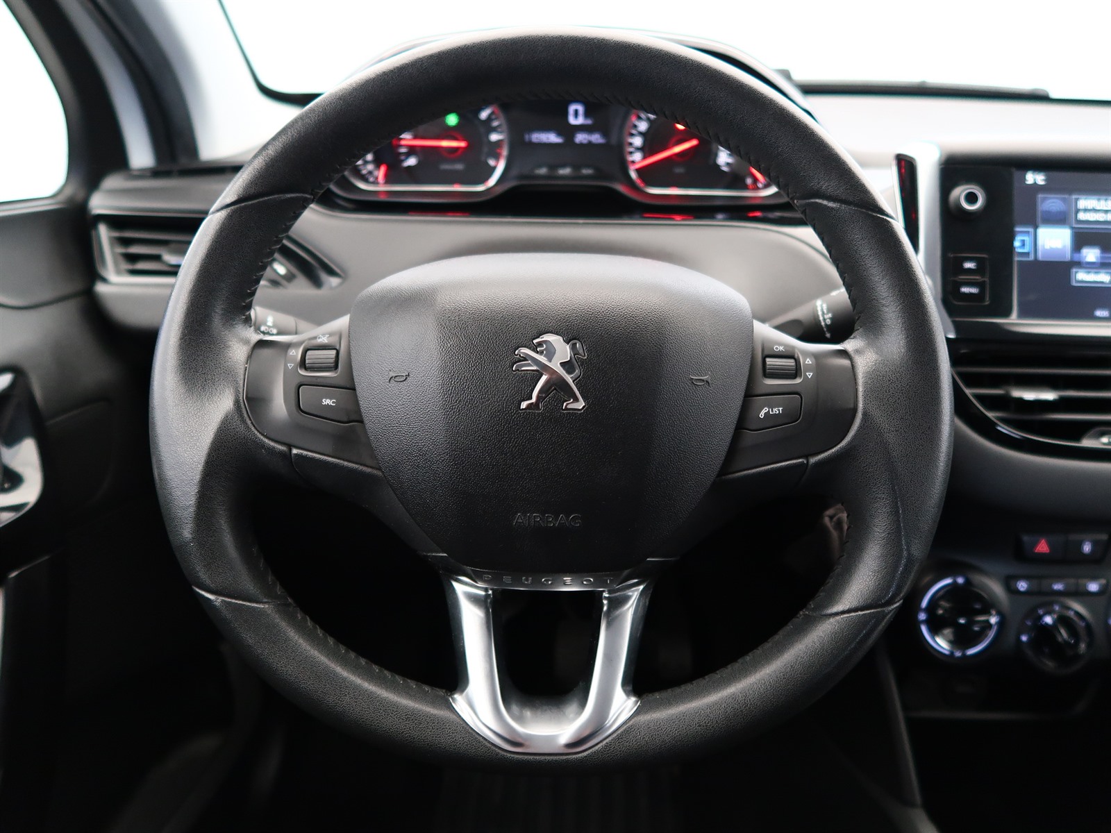 Peugeot 208, 2015 - pohled č. 22
