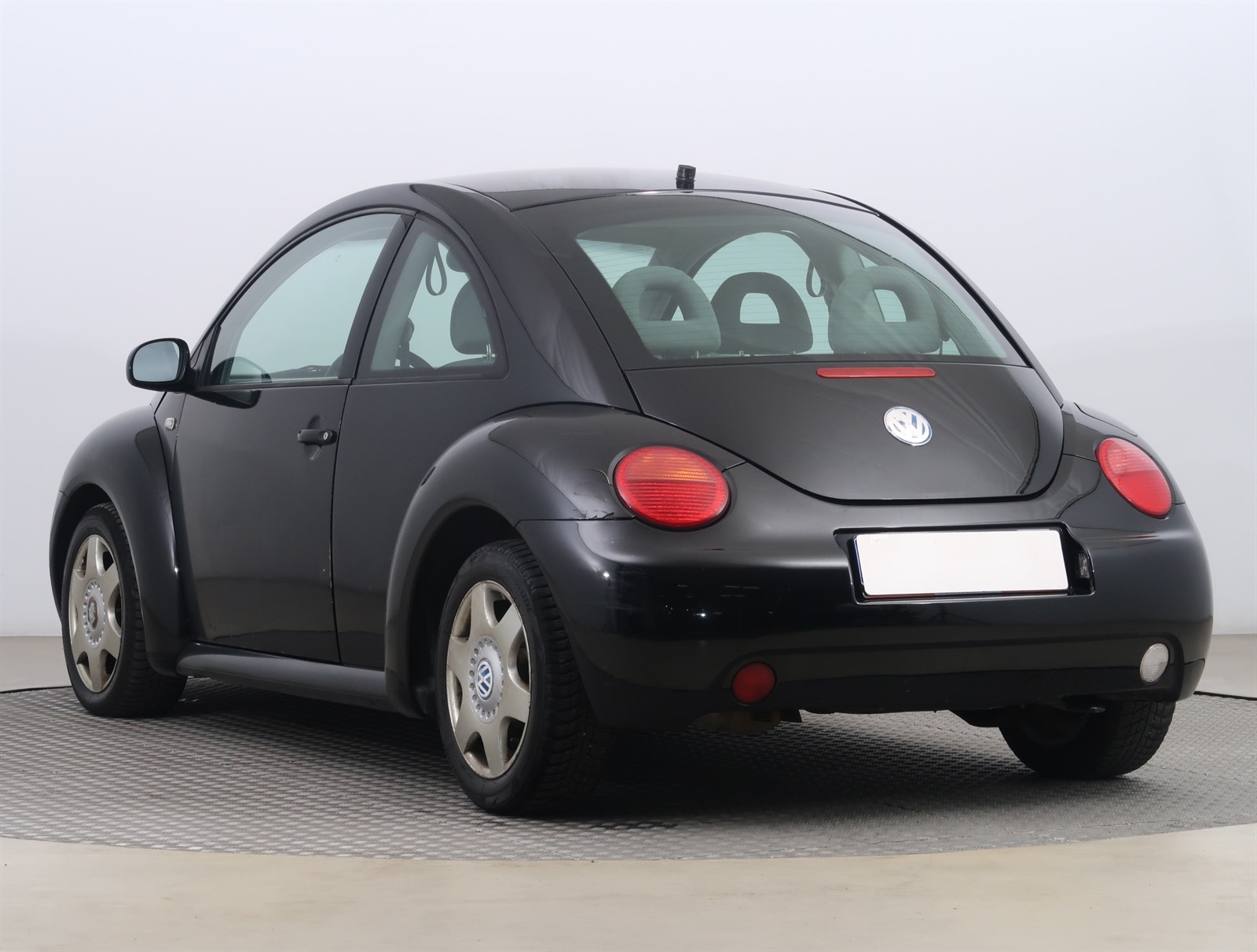 Volkswagen New Beetle, 2002 - pohled č. 5