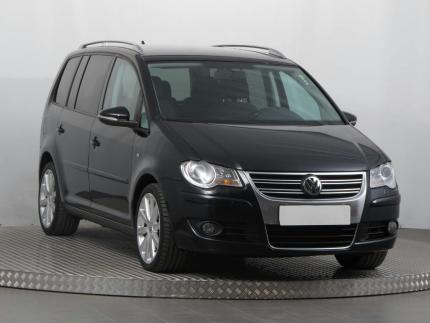 Volkswagen Touran (2003–2010) recenze a testy | AAA AUTO auto bazar